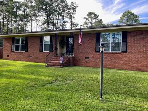 1709 Redbird Trail, Douglas, GA 31533