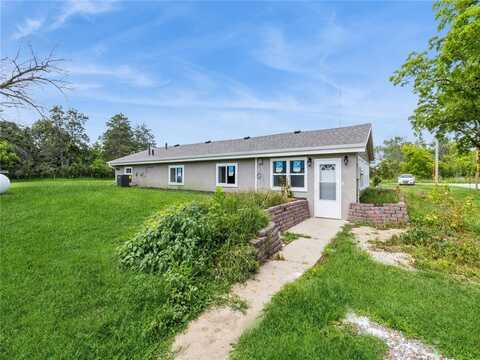 982 Lamb Lane, Boone, IA 50036