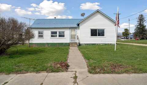 106 W 3rd, Greeley, IA 52050