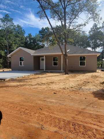 29 Cedar Hill Court, DeFuniak Springs, FL 32433