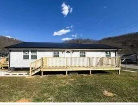 70 N Roberts Drive, Prestonsburg, KY 41653