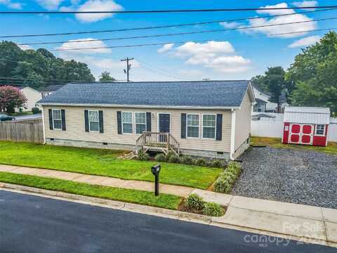 210 E Mill Street, Landis, NC 28088