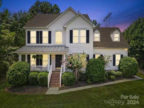 1900 Mt Isle Harbor Drive, Charlotte, NC 28214