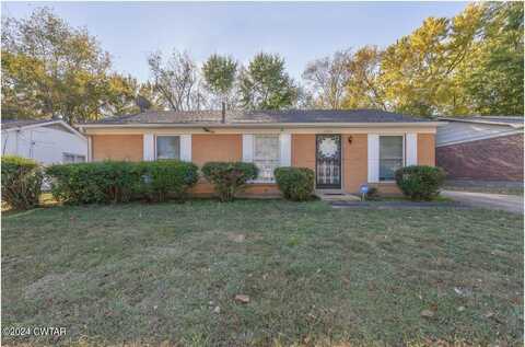 245 Greenfield Drive, Jackson, TN 38305