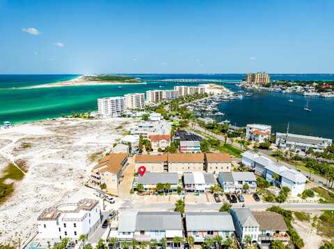 19 Gulf Breeze Court 19, Destin, FL 32541