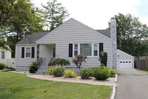 125 Dowd Street, Newington, CT 06111