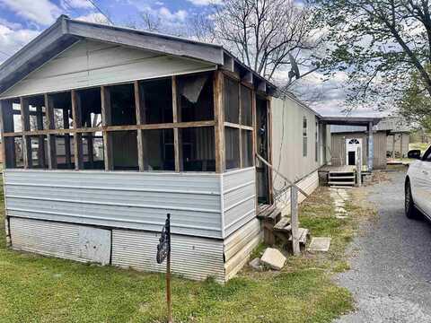 1122 Lake Drive, Hornbeak, TN 38232