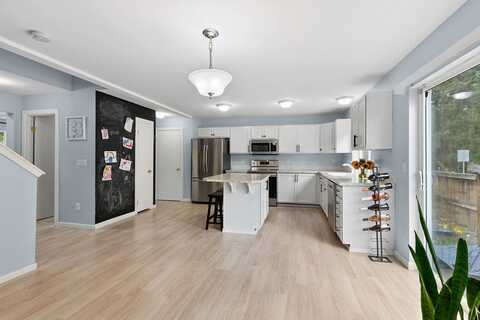 39Th, TACOMA, WA 98446
