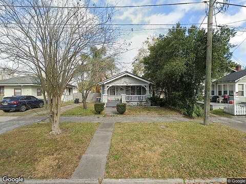 Gilmore, JACKSONVILLE, FL 32204