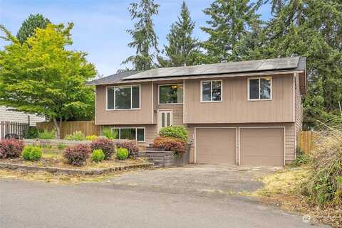 Elberta, LYNNWOOD, WA 98036