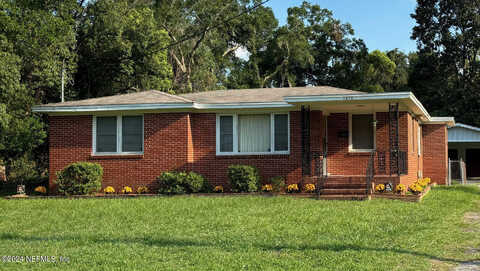 Bassett, JACKSONVILLE, FL 32208