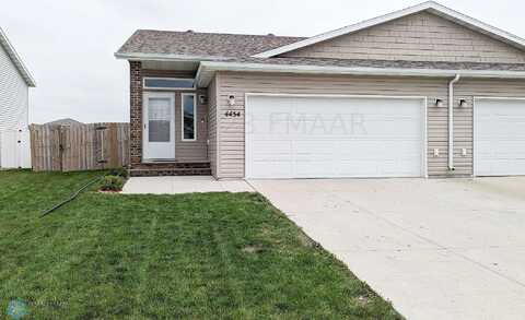 18Th, MOORHEAD, MN 56560