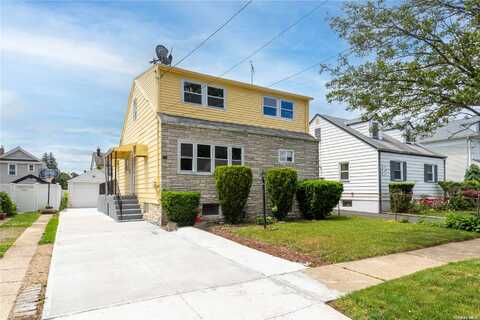 7Th, NEW HYDE PARK, NY 11040