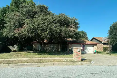 Green Ridge, SAGINAW, TX 76179