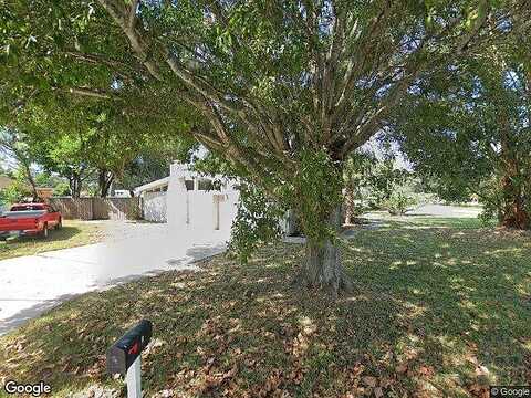 138Th, LARGO, FL 33774