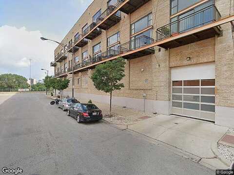 Dearborn, CHICAGO, IL 60616