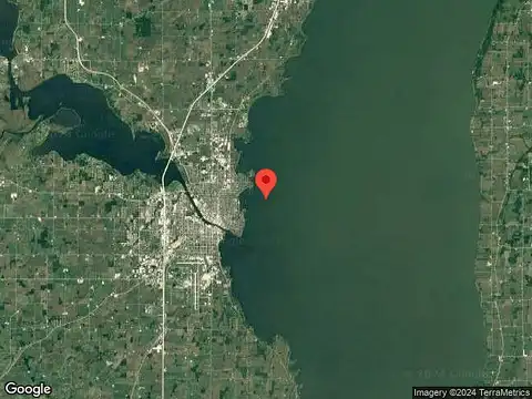 3Rd St, OSHKOSH, WI 54901