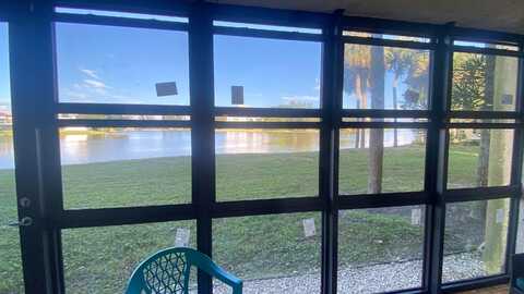 Oakland Park, LAUDERHILL, FL 33313