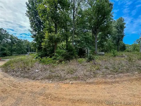 33284 Ivy Bend Rd, Stover, MO 65078