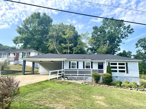 209 Hickory Street, Rossville, GA 30741