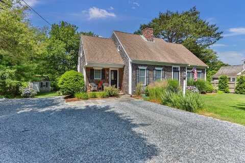 55 Eldredge Square S, Chatham, MA 02633