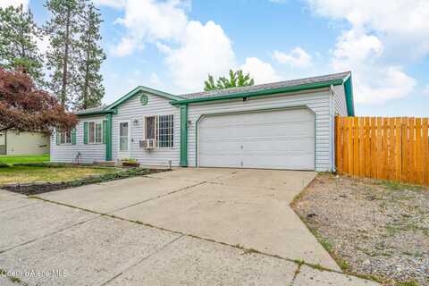 806 E GLACIER PEAK DR, Post Falls, ID 83854