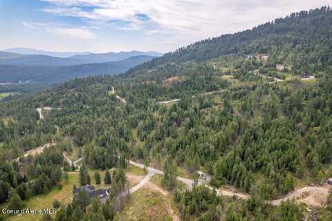 220 Hawkwind Trl, Cocolalla, ID 83813