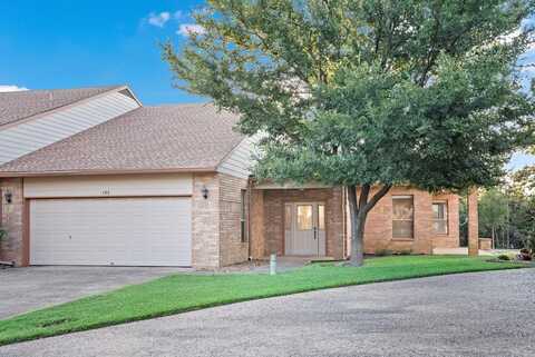 485 Summit Circle, Fredericksburg, TX 78624