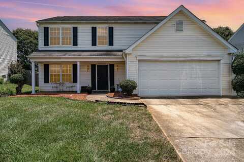 9720 Avensong Crossing Drive, Charlotte, NC 28215