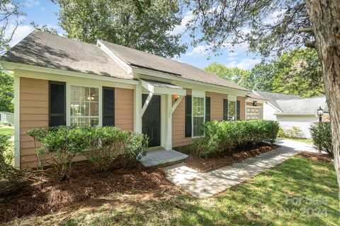 13828 Dannemara Drive, Pineville, NC 28134