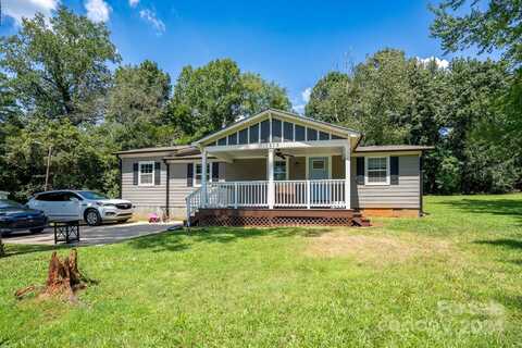 11203 Pine Grove Avenue, Mint Hill, NC 28227