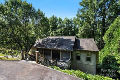 16 Crossing Lane, Sylva, NC 28779