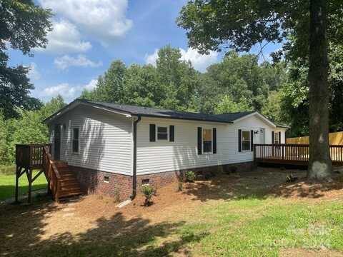 1450 Quarry Road, Woodleaf, NC 27054