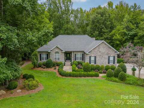 507 Lochaven Road, Weddington, NC 28173