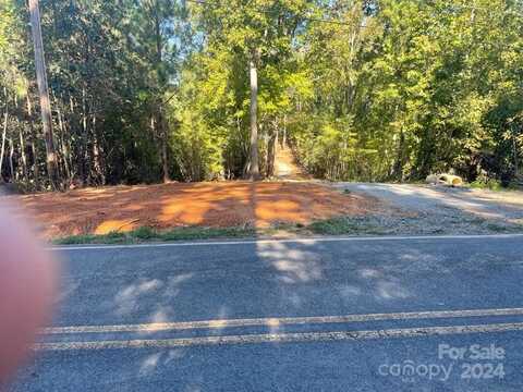 1 Gurley Road, New London, NC 28127