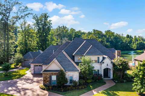 15 Lake Pointe Drive, Jackson, TN 38305