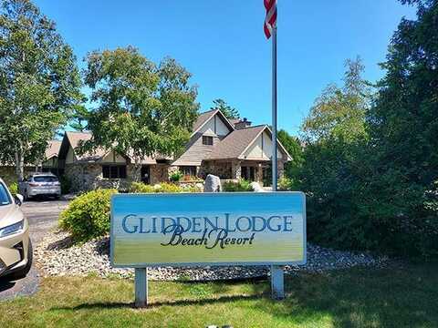 4676 Glidden Dr, Sturgeon Bay, WI 54235