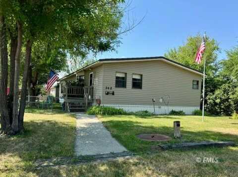 342 N 1ST Ave, Forsyth, MT 59327