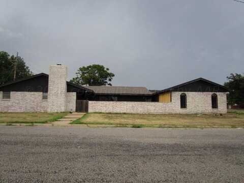 1701 EVERGREEN Street, Pampa, TX 79065
