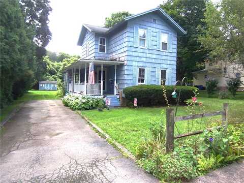 310 E Foster St, Palmyra, NY 14522