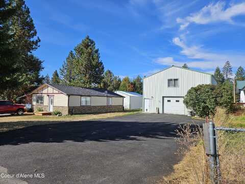 32565 N 10TH AVE, Spirit Lake, ID 83869