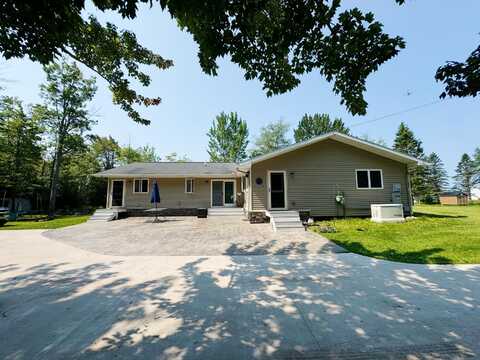 4201 Bermuda AVE, Muir, MI 49783