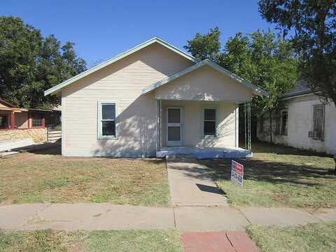 6Th, QUANAH, TX 79252