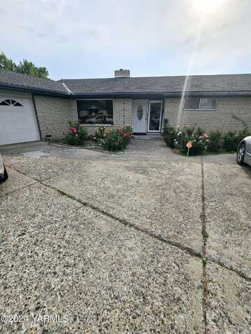 40Th, YAKIMA, WA 98908