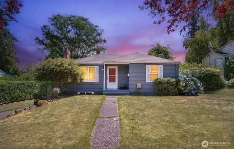 69Th, SEATTLE, WA 98178