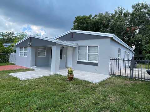 171St, NORTH MIAMI BEACH, FL 33162