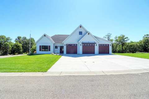 Altavista, DETROIT LAKES, MN 56501