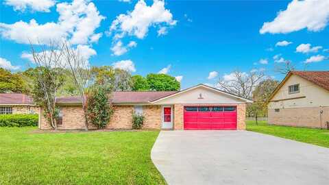 Maple, CLUTE, TX 77531