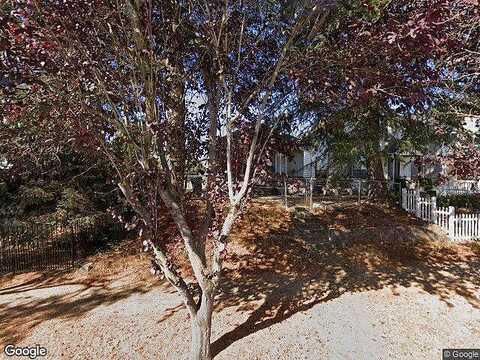 Oakes Avenue Se Unit A, Everett, WA 98201