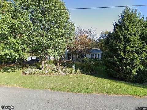 Lockhart, HIGHLAND, NY 12528